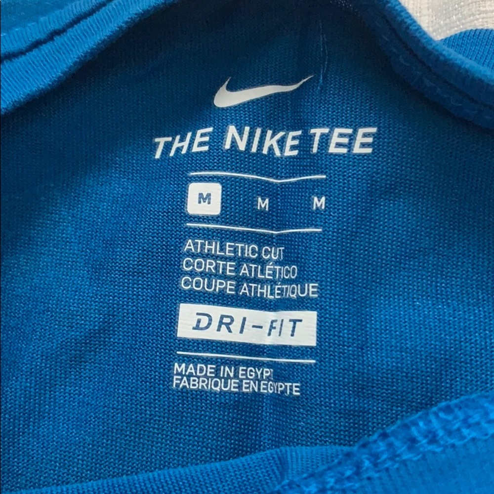Nike - Picture 2 of 2